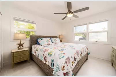 8302 Midnight Pass Road, Sarasota, FL 34242 - Photo 43