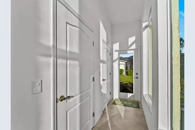 5121 Palm Aire Drive, Sarasota, FL 34243 - Photo 17