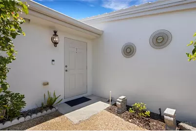 214 Hourglass Way #V-4, Sarasota, FL 34242 - Photo 5