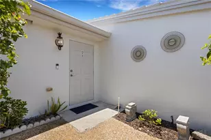 214 Hour Glass Way, Sarasota, FL 34242 - Photo 5