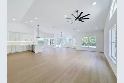4190 Westbourne Circle, Sarasota, FL 34238 - Photo 11