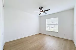 4190 Westbourne Cir, Sarasota, FL 34238 - Photo 23