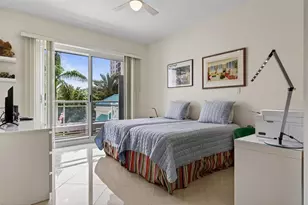 340 S Palm Ave, Sarasota, FL 34236 - Photo 9