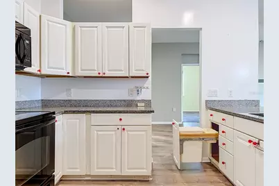 3308 60th Avenue W, Bradenton, FL 34207 - Photo 15