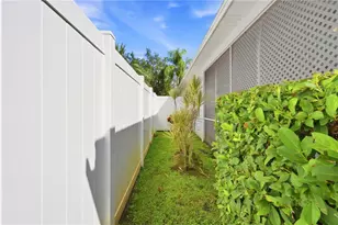 6668 Meandering Way, Lakewood Ranch, FL 34202 - Photo 75