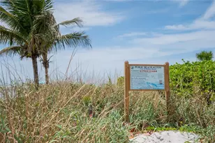 106 49th St, Holmes Beach, FL 34217 - Photo 61