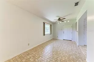 319 20th St E, Bradenton, FL 34208 - Photo 31