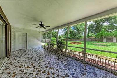319 20th Street E, Bradenton, FL 34208 - Photo 37
