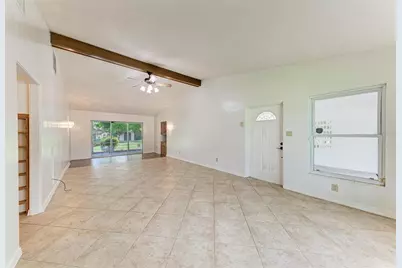 319 20th Street E, Bradenton, FL 34208 - Photo 13