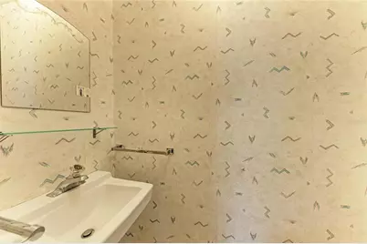 319 20th Street E, Bradenton, FL 34208 - Photo 25