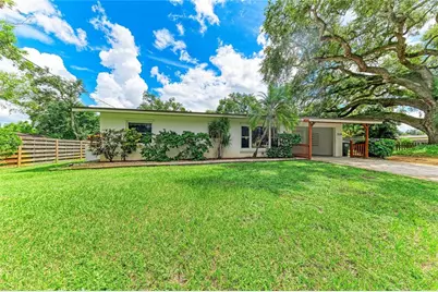 319 20th Street E, Bradenton, FL 34208 - Photo 43