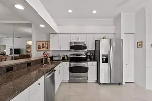 5204 Mahogany Run Ave, Sarasota, FL 34241 - Photo 5
