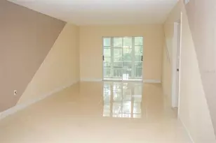 3710 Lake Bayshore Dr, Bradenton, FL 34205 - Photo 9