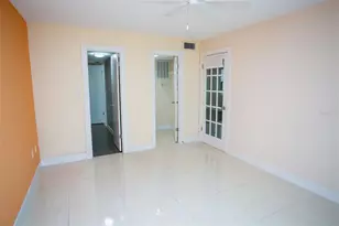 3710 Lake Bayshore Dr, Bradenton, FL 34205 - Photo 13