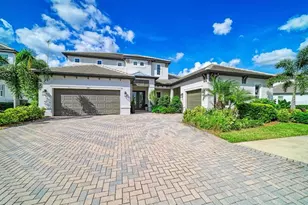 6185 Lungo Lago Dr, Sarasota, FL 34241 - Photo 3