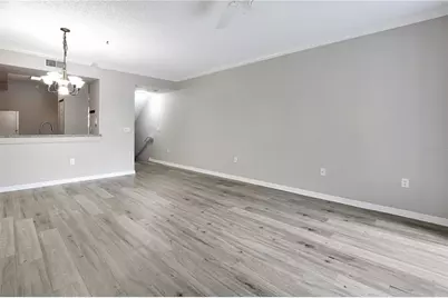 5700 Bentgrass Drive #16-211, Sarasota, FL 34235 - Photo 13