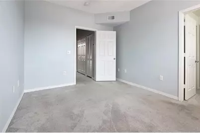 5700 Bentgrass Drive #16-211, Sarasota, FL 34235 - Photo 17