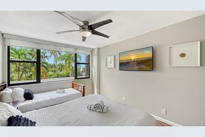 5855 Midnight Pass Road #221, Sarasota, FL 34242 - Photo 19