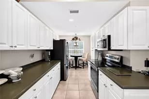 7609 Sweetbay Cir, Bradenton, FL 34203 - Photo 15