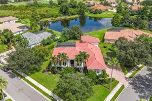 7819 Rosehall Cove, Lakewood Ranch, FL 34202 - Photo 5