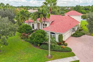 7819 Rosehall Cove, Lakewood Ranch, FL 34202 - Photo 9