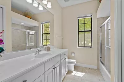 7819 Rosehall Cove, Lakewood Ranch, FL 34202 - Photo 23