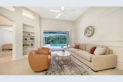 8105 Collingwood Court, University Park, FL 34201 - Photo 5