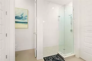 8035 Waterbend Trl, Sarasota, FL 34240 - Photo 27