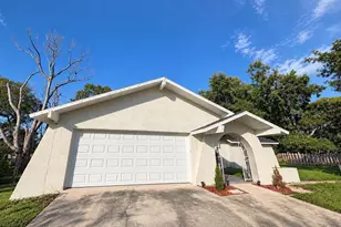 8089 Wooden Dr, Spring Hill, FL 34606 - Photo 3