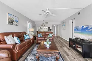 6480 Midnight Pass Rd, Sarasota, FL 34242 - Photo 13
