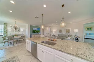 6075 Worsham Ln, Lakewood Ranch, FL 34211 - Photo 13