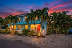 308 2nd St N, Bradenton Beach, FL 34217 - Photo 5