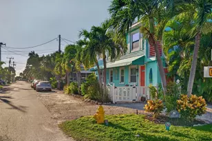 308 2nd St N, Bradenton Beach, FL 34217 - Photo 27