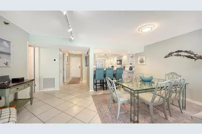 4525 Gulf Of Mexico Drive #204, Longboat Key, FL 34228 - Photo 3