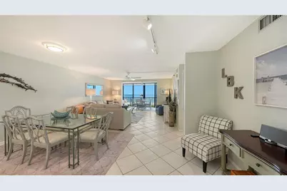 4525 Gulf Of Mexico Drive #204, Longboat Key, FL 34228 - Photo 11
