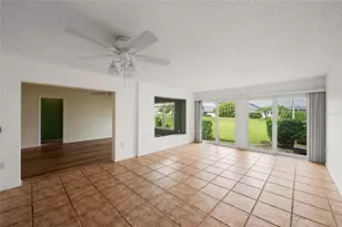 4329 Brittany Ln, Sarasota, FL 34233 - Photo 5