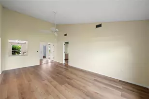 4329 Brittany Ln, Sarasota, FL 34233 - Photo 17
