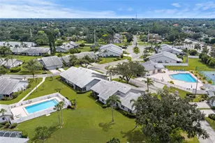 4329 Brittany Ln, Sarasota, FL 34233 - Photo 17