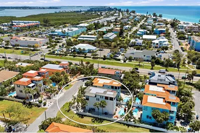 4006 5th Avenue, Holmes Beach, FL 34217 - Photo 41