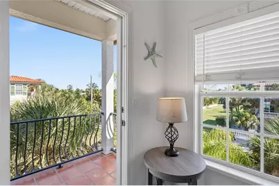 4006 5th Avenue, Holmes Beach, FL 34217 - Photo 29