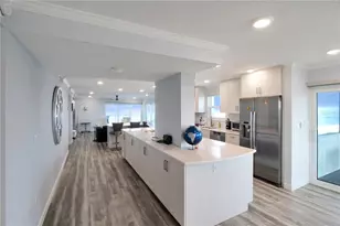 633 Alhambra Rd, Venice, FL 34285 - Photo 21
