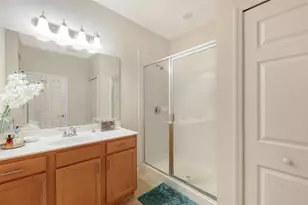 7927 Moonstone Dr, Sarasota, FL 34233 - Photo 27