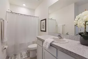 8916 Milestone Dr, Sarasota, FL 34238 - Photo 23