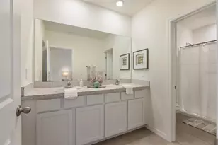 8916 Milestone Dr, Sarasota, FL 34238 - Photo 21