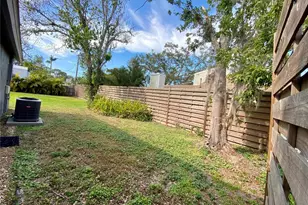 4564 Iola Dr, Sarasota, FL 34231 - Photo 27