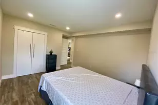 4564 Iola Dr, Sarasota, FL 34231 - Photo 17