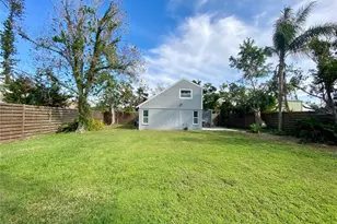 4564 Iola Dr, Sarasota, FL 34231 - Photo 29