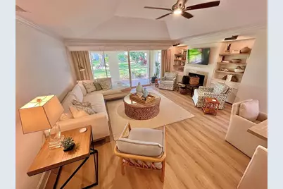 4005 Oakley Greene #19, Sarasota, FL 34235 - Photo 5
