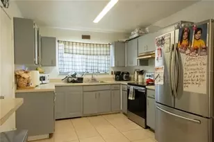 6659 Kenwood Dr, North Port, FL 34287 - Photo 9