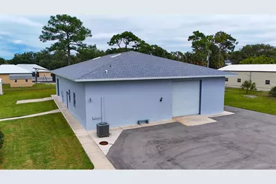 2421 47th Street, Sarasota, FL 34234 - Photo 5